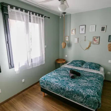 Charmante Maison Proche بيت للعطل