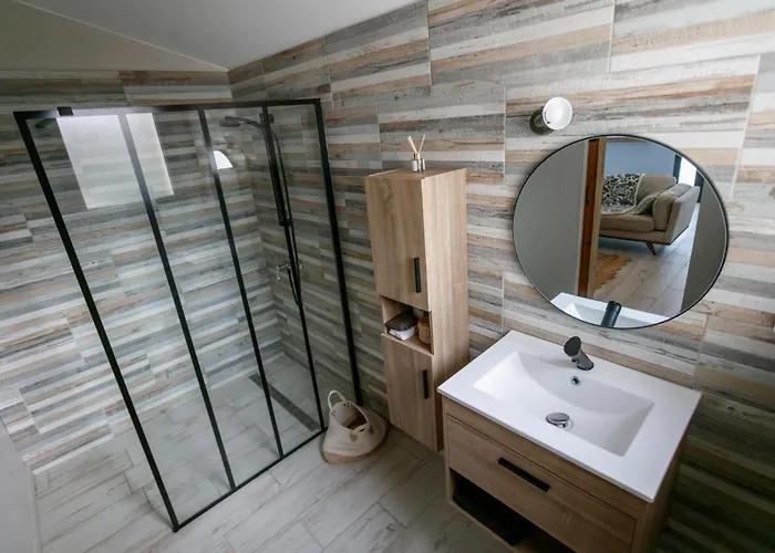 Semesterbostad Charmante Maison Proche Meschers-sur-Gironde